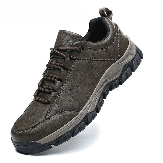 Zapatillas de hombre en piel color oliva para exterior